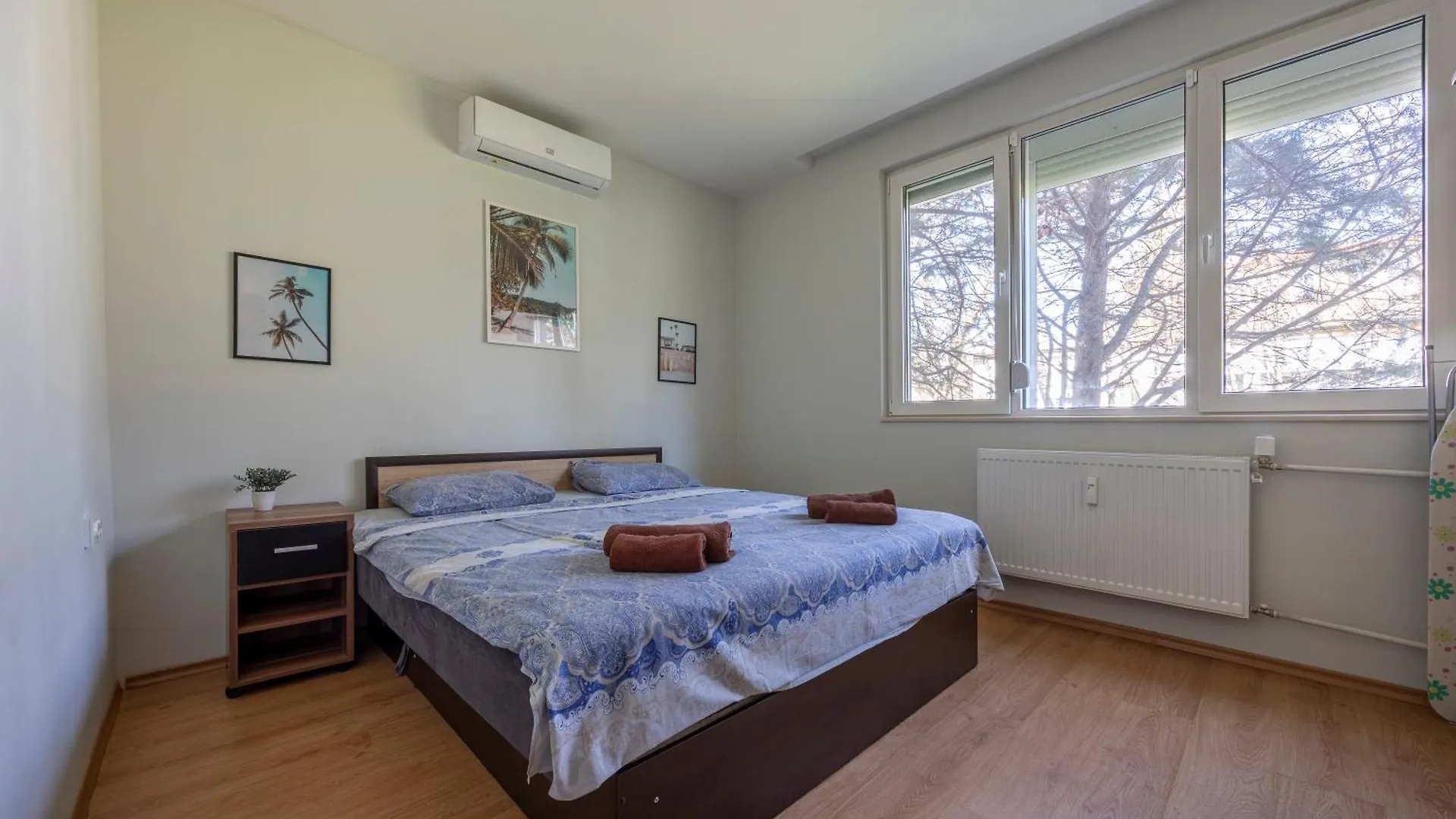 Modern Place 2Bdr 1Livingroom 소피아 0*,  불가리아